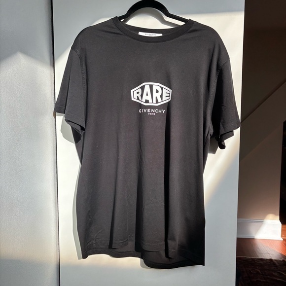 Givenchy Black Men's T-Shirt - Picture 2 of 9